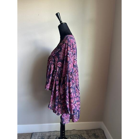 ROMEO AND JULIET COUTURE Purple Geo Printed Sheer Balloon Sleeve Top Size M - Picture 7 of 10